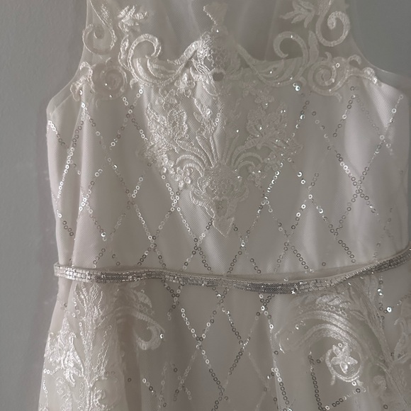David's Bridal Pink and White Sequin Embellished flower girl dress - Picture 2 of 8